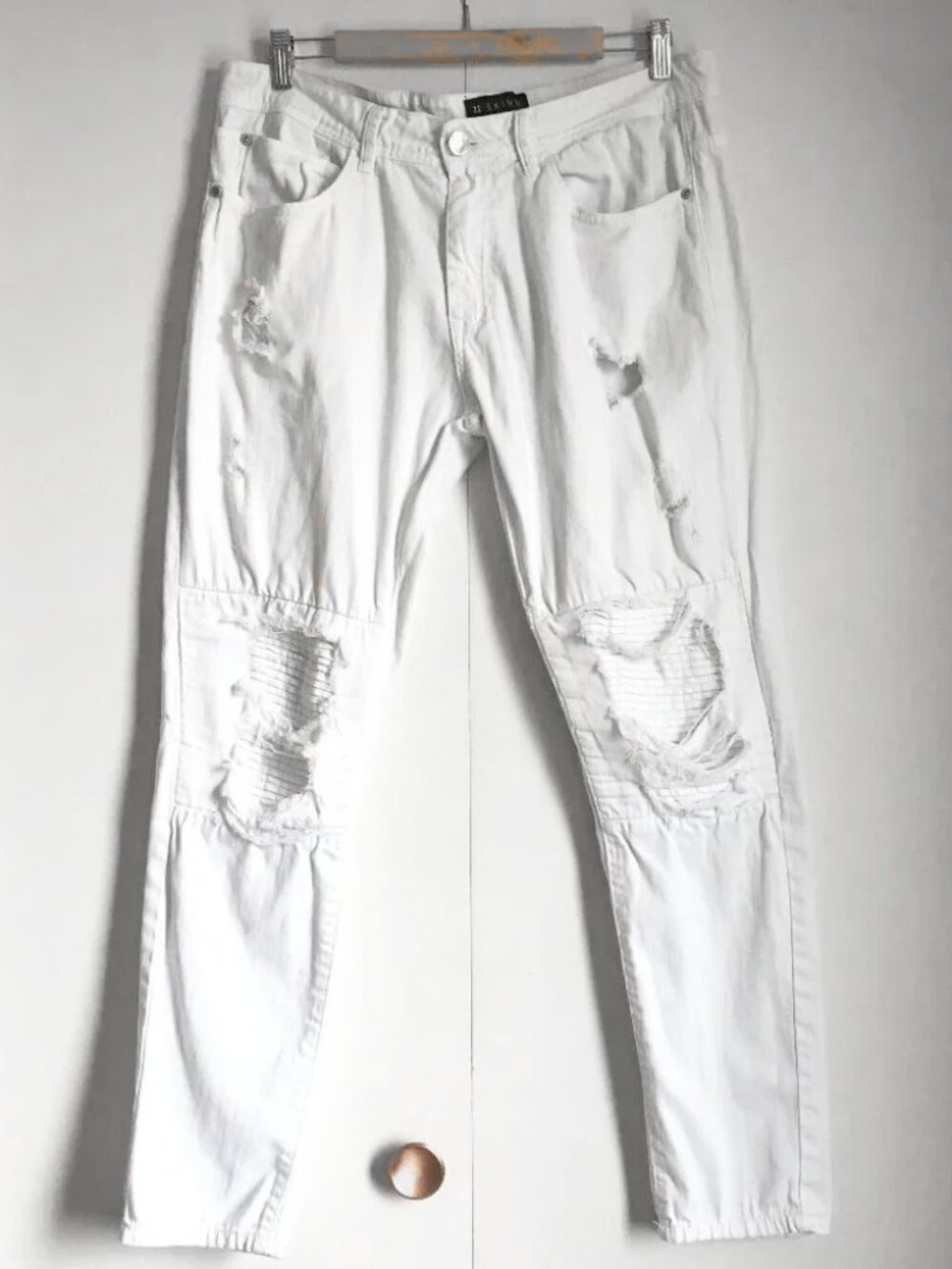 Uh Denim White Distressed Pintuck Stretch Skinny Jeans Size 32